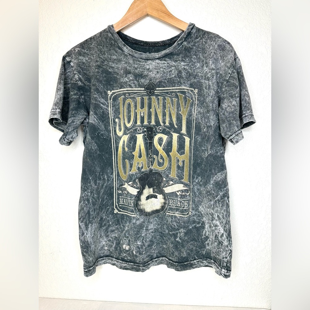 Cash Johnny Cash Man in Black T-Shirt Distressed Black Size L